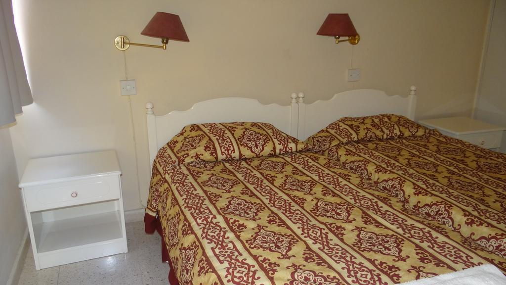 Klashiana Hotel Apartments Oroklini Eksteriør bilde