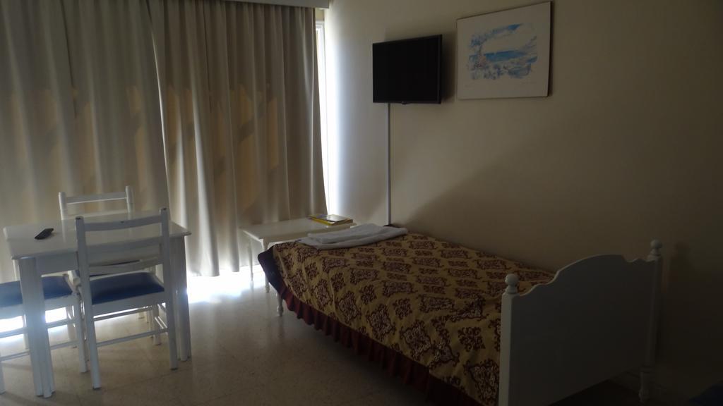Klashiana Hotel Apartments Oroklini Eksteriør bilde